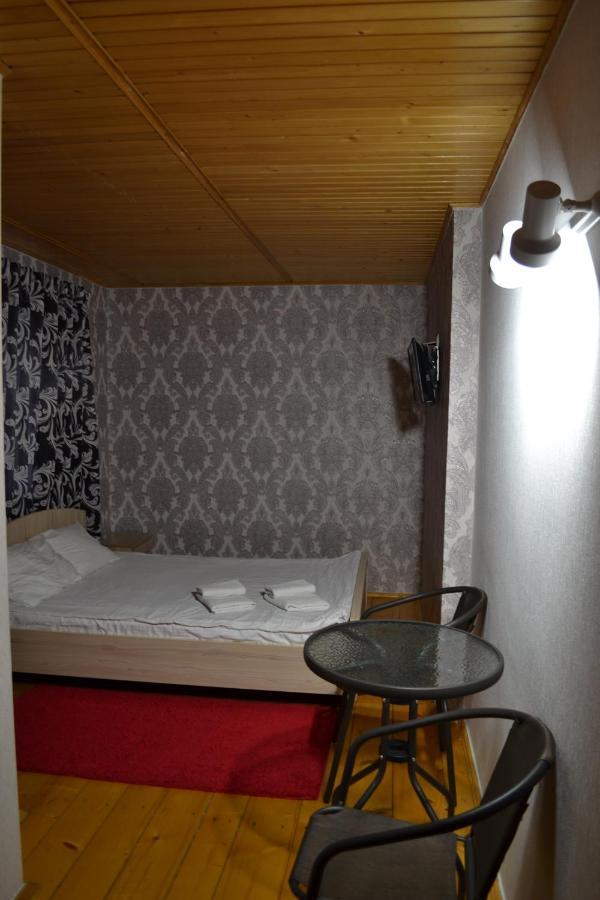 Art Hotel Chernivtsi Exterior photo